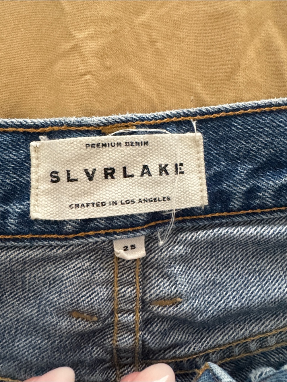 SLVRLAKE Women's Boot-Cut charlotte  Jeans in Tucson Mid Blue Wash - Picture 3 of 6